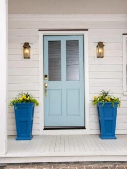 Fairfield Self-Watering Tall Patio Planters, 28” -Plant Sale Shop 39 342 081 tif