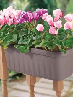 Adjustable Self-Watering Railing Planter, 24" 9 Adjustable Self-Watering Railing Planter, 24" -Plant Sale Shop 8592173 02V tif