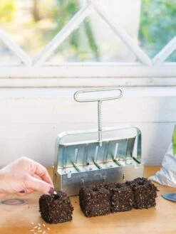 Soil Blocker, 4 Cell -Plant Sale Shop 8599790 18641 tif