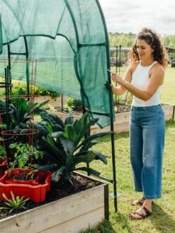 Maxi Garden Shade Fabric -Plant Sale Shop 8610372 366 tif