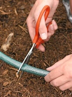 Snip-n-Drip Soaker Hose System 16 Snip-n-Drip Soaker Hose System -Plant Sale Shop GS40205 02 tif